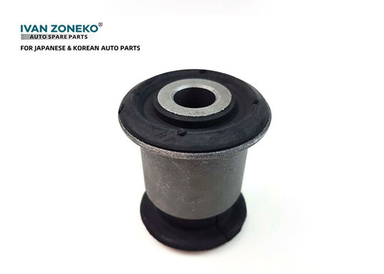 OEM 7H0407183 Peças para automóveis Controle de suspensão do eixo dianteiro Braço de borracha para VW